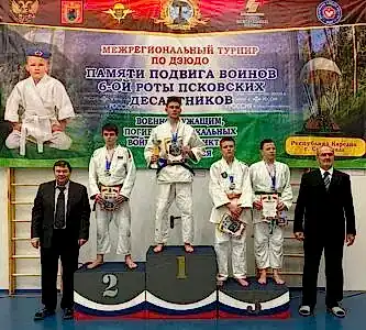 ii_mezhregionalnyj_turnir_pamyati_podviga_voinov_6-oj_roty_pskovskih_desantnikov_10.jpg